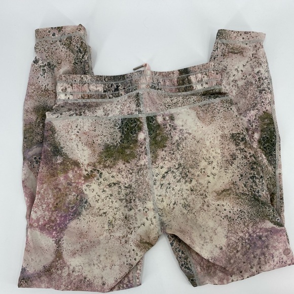 Lululemon namaskar pant II sugar crush multi - Picture 10 of 14